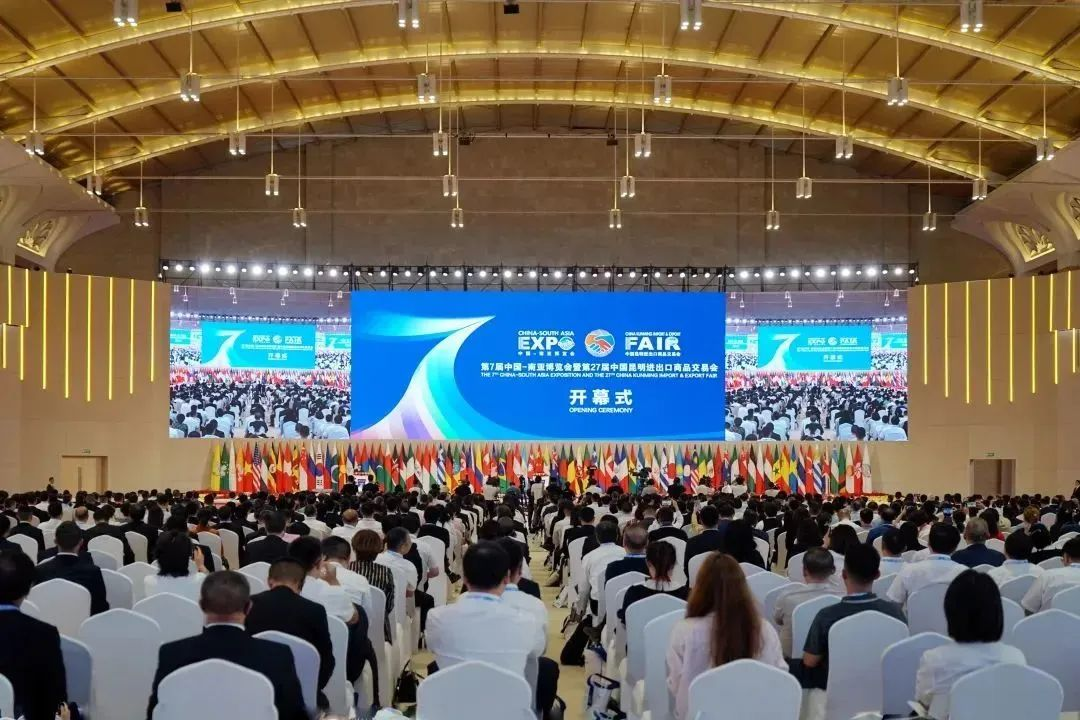 惊艳亮相南博会 | xkty.com星空打造视觉盛宴