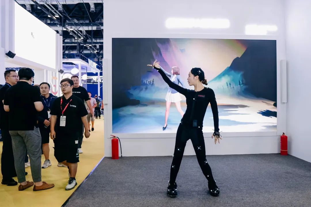 “AI+智能显示”引领未来 xkty.com星空新品InfoComm展大放异彩